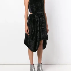 Comme Des Garcons Femme Comme Des Garçons Robe Asymétrique En Fourrure Artificielle 10 Comme Des Garcons Femme Comme Des Garçons Robe Asymétrique En Fourrure Artificielle -Promos Féerie Jupe Boutique 12369501 11175253 1000