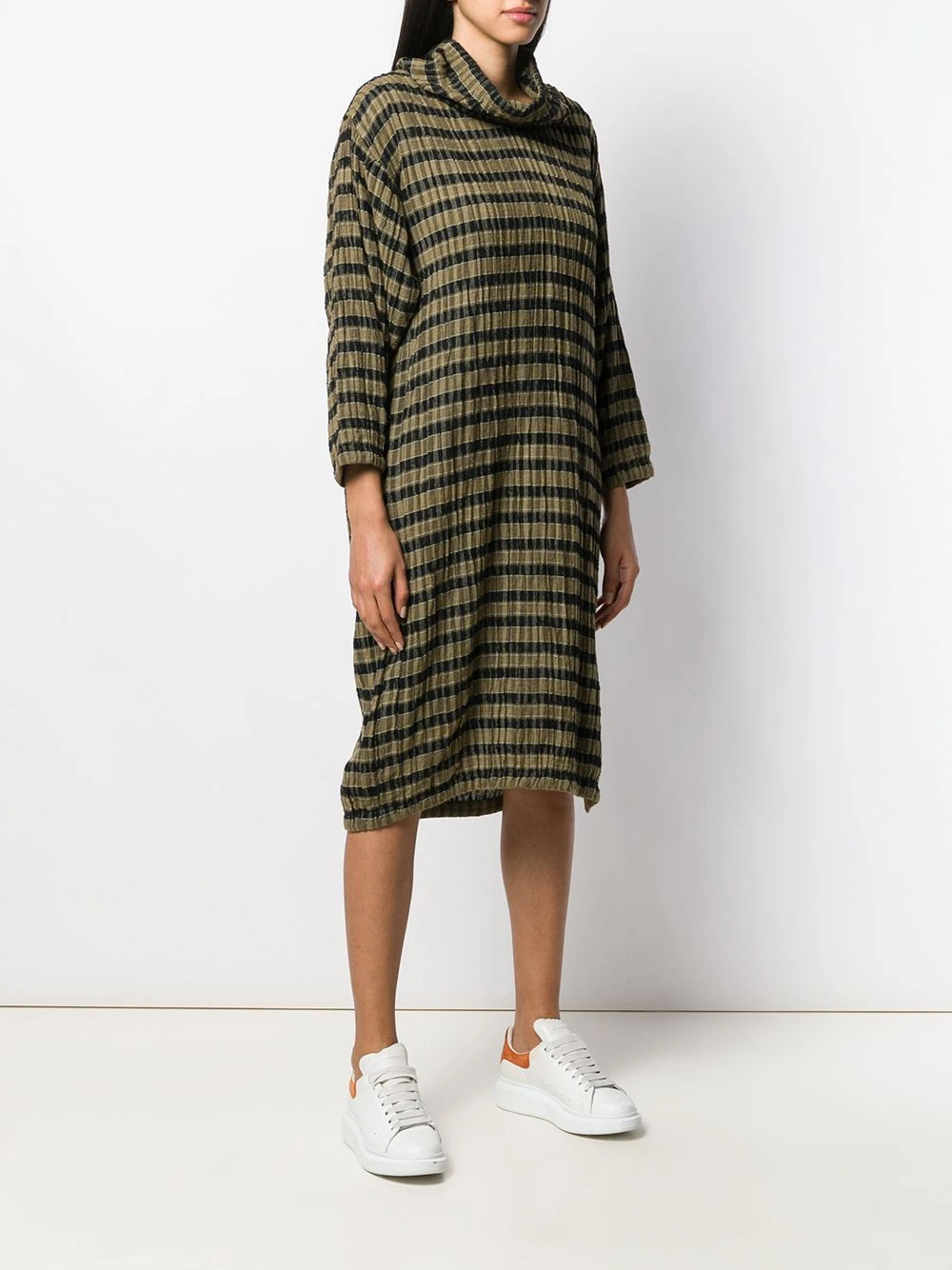 Femme Issey Miyake Robe Mi-longue Ample à Rayures 5 Femme Issey Miyake Robe Mi-longue Ample à Rayures – Image 3