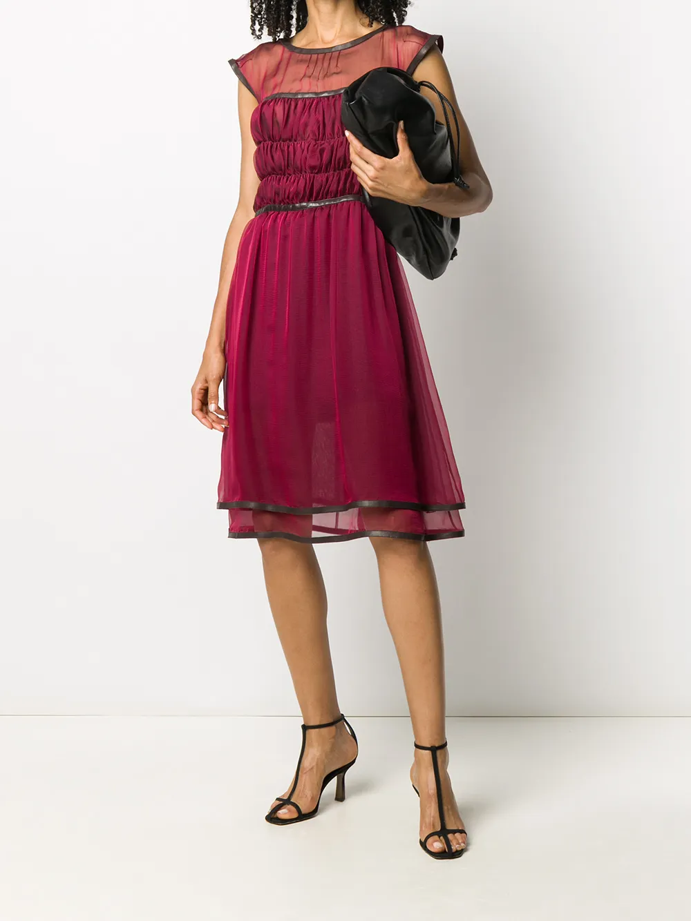 Femme CHANEL Robe Courte à Effet De Transparence 4 Femme CHANEL Robe Courte à Effet De Transparence – Image 2