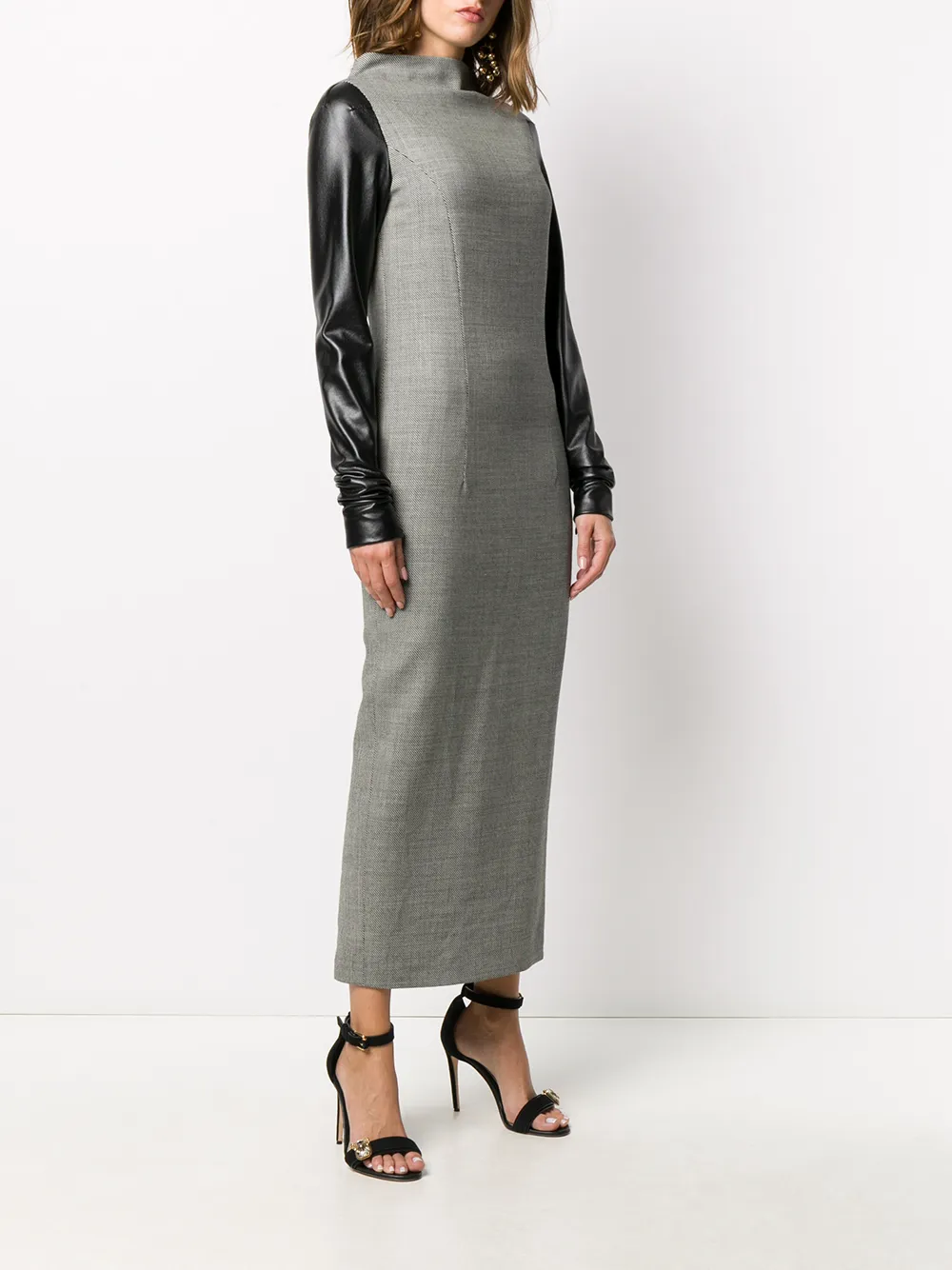 GIANFRANCO FERRE Femme Gianfranco Ferré Robe Longue à Manches Contrastantes (années 2000) 5 GIANFRANCO FERRE Femme Gianfranco Ferré Robe Longue à Manches Contrastantes (années 2000) – Image 3