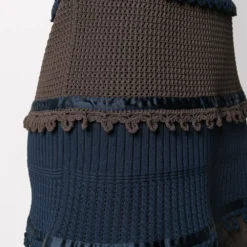 Femme CHANEL Robe Courte En Crochet (2006) 11 Femme CHANEL Robe Courte En Crochet (2006) -Promos Féerie Jupe Boutique 16351273 31403872 1000