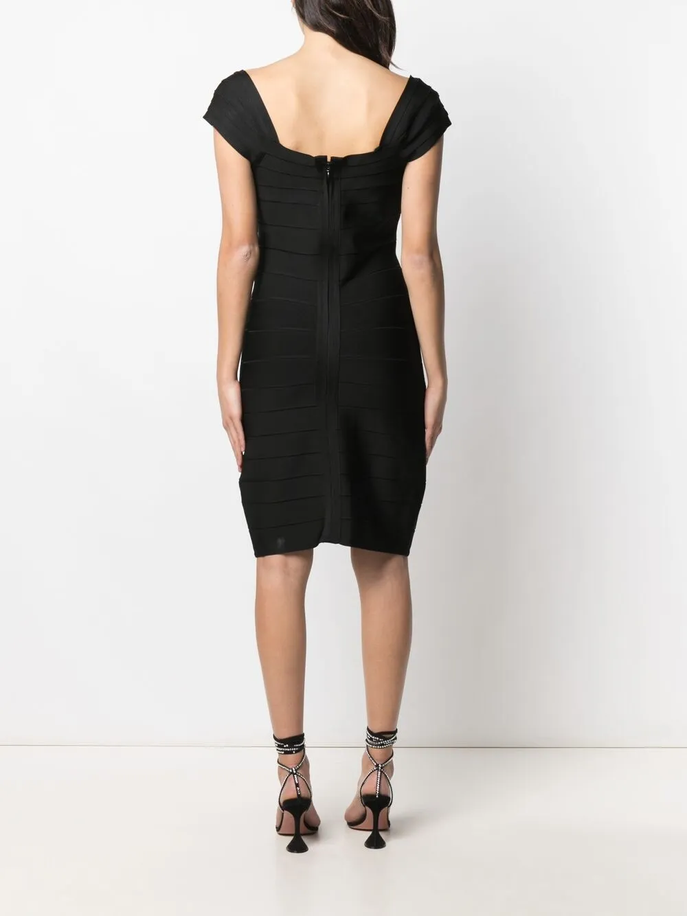 Femme A.N.G.E.L.O. Vintage Cult Robe à Empiècements Contrastants (années 2000) 6 Femme A.N.G.E.L.O. Vintage Cult Robe à Empiècements Contrastants (années 2000) – Image 4