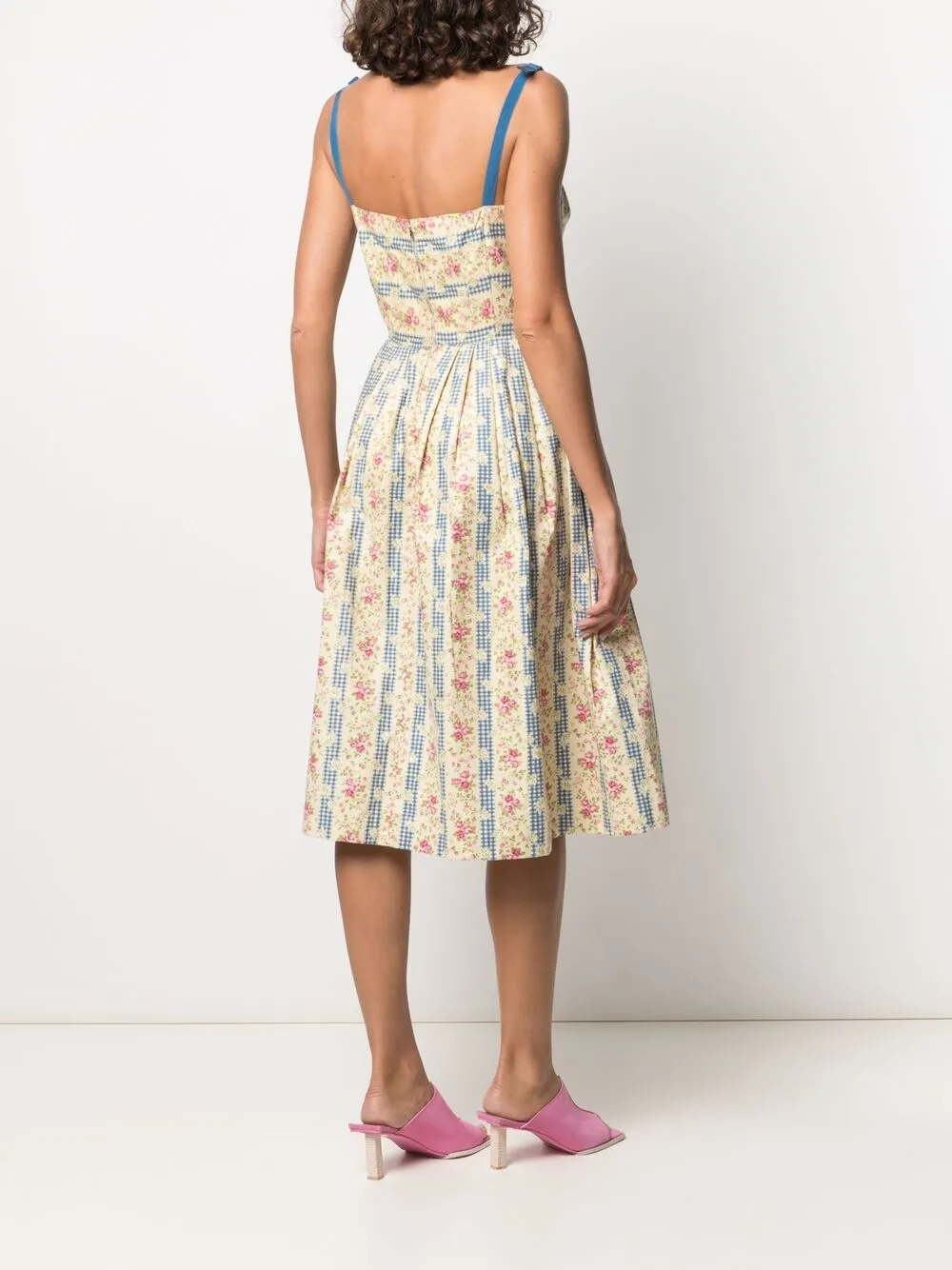 Femme A.N.G.E.L.O. Vintage Cult Robe évasée Mi-longue à Fleurs 6 Femme A.N.G.E.L.O. Vintage Cult Robe évasée Mi-longue à Fleurs – Image 4