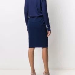 Femme Versace Robe Courte à Col Bénitier (années 2010) 10 Femme Versace Robe Courte à Col Bénitier (années 2010) -Promos Féerie Jupe Boutique 16745477 33055552 1000