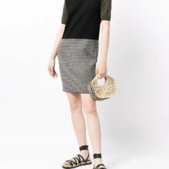 Femme Christian Dior Robe Colour Block En Maille Fine Pre-owned 8 Femme Christian Dior Robe Colour Block En Maille Fine Pre-owned -Promos Féerie Jupe Boutique 17064867 34542600 1000