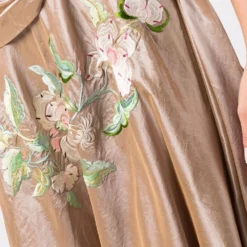 Femme Christian Dior Robe à Fleurs Brodées Pre-owned (2006) -Promos Féerie Jupe Boutique 17180648 34974150 1000