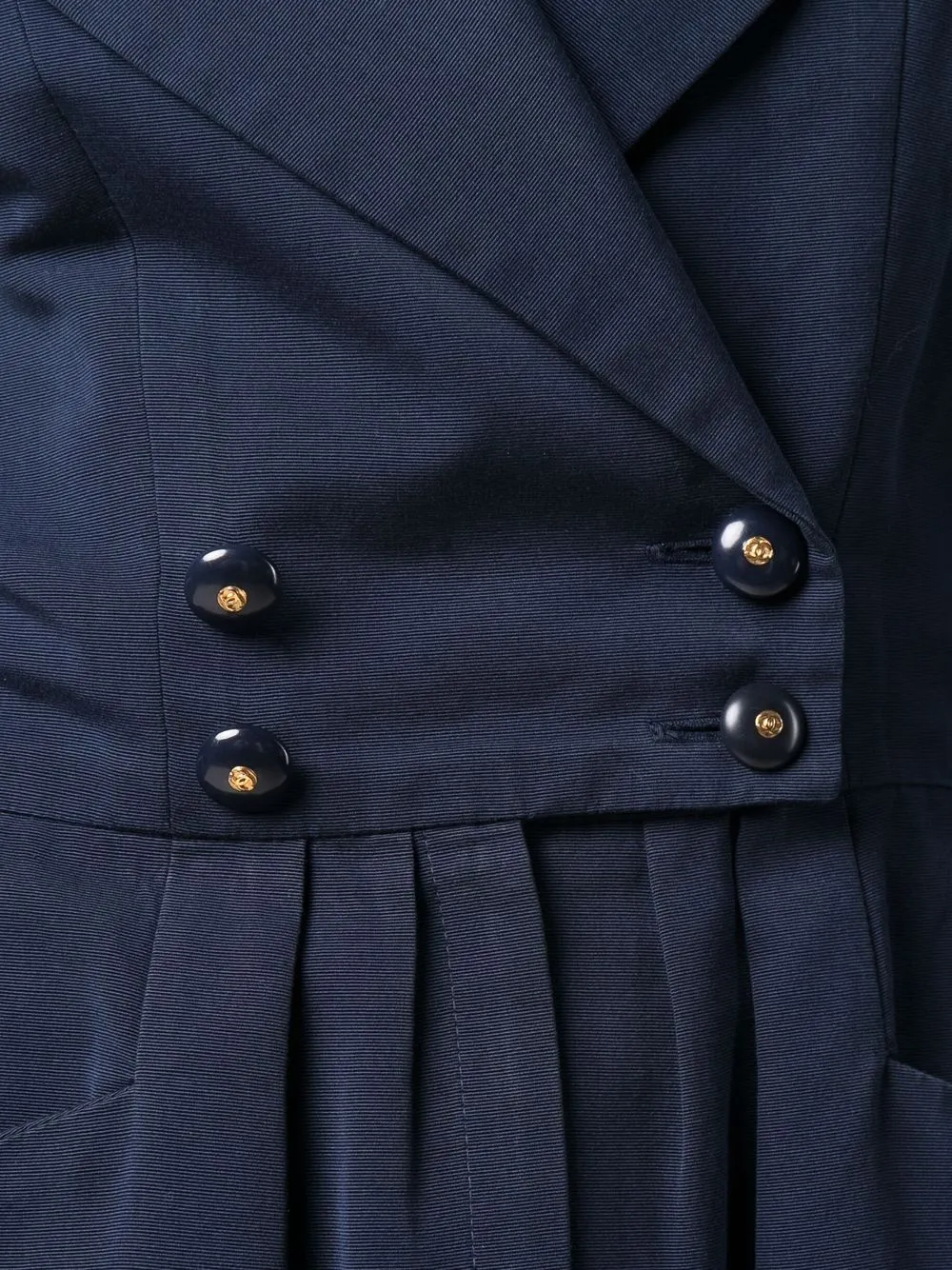 Femme CHANEL Robe Croisée à Revers Pointus (années 1980) 7 Femme CHANEL Robe Croisée à Revers Pointus (années 1980) – Image 5