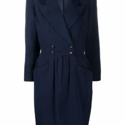 Femme CHANEL Robe Croisée à Revers Pointus (années 1980)