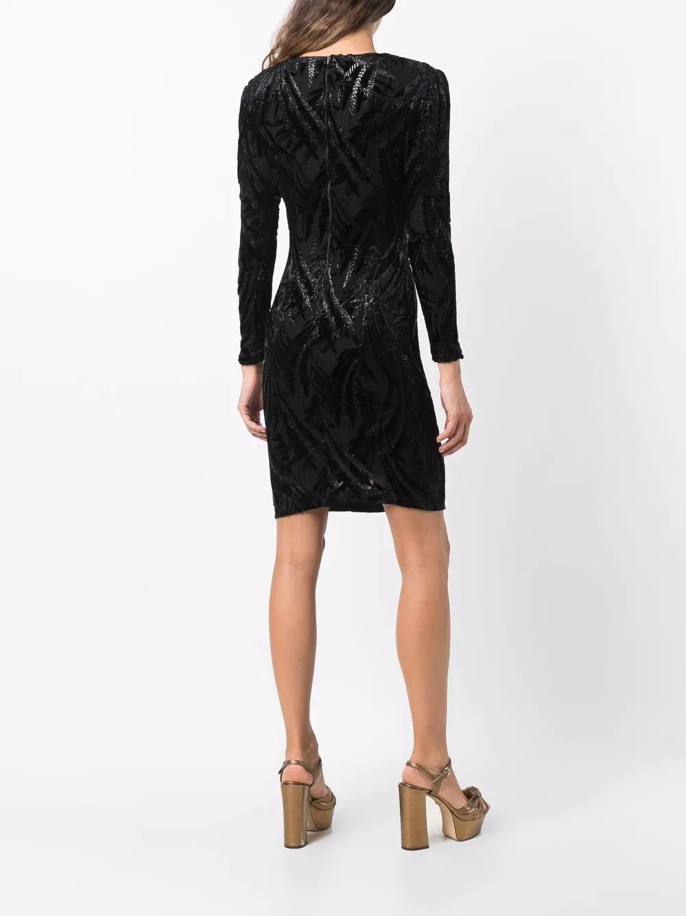 Femme A.N.G.E.L.O. Vintage Cult Robe Courte à Fleurs (années 1970) 6 Femme A.N.G.E.L.O. Vintage Cult Robe Courte à Fleurs (années 1970) – Image 4