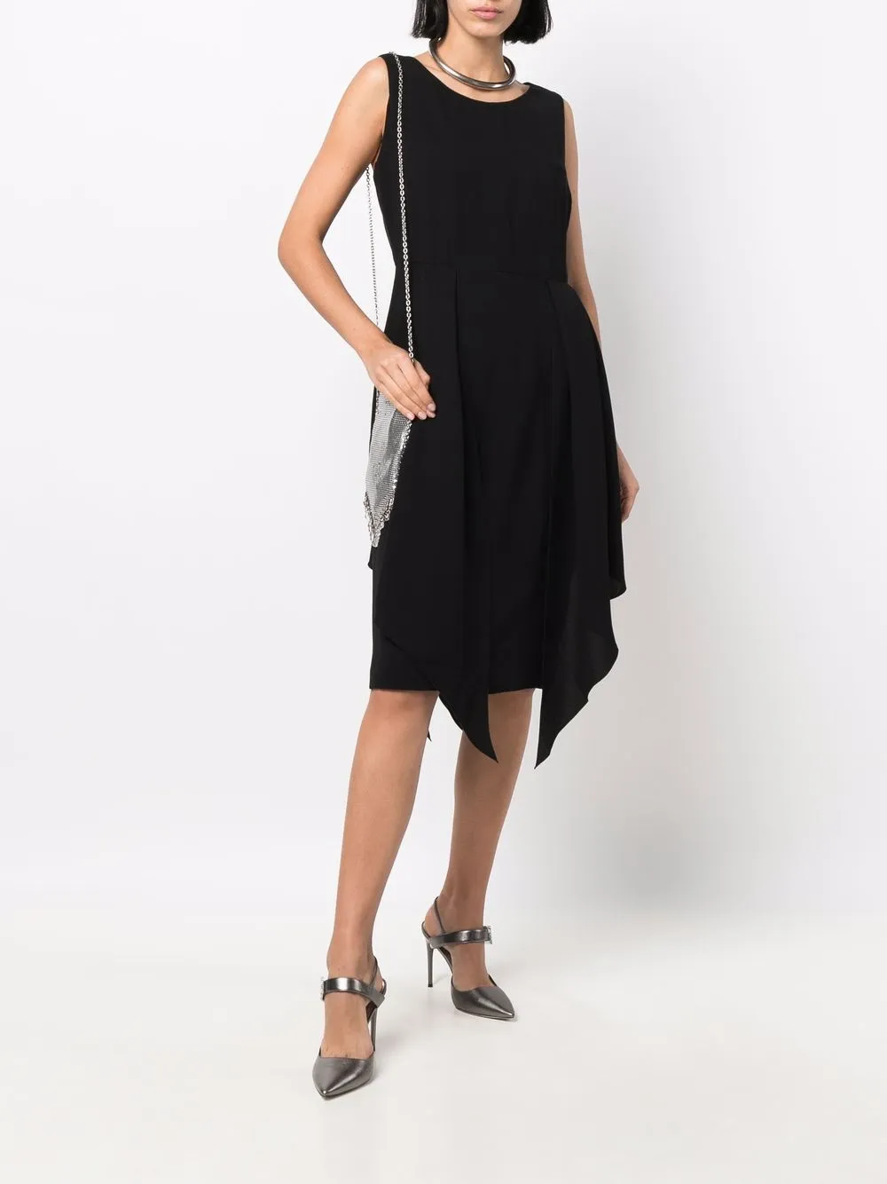 Femme CHANEL Robe En Soie à Manches Asymétriques 4 Femme CHANEL Robe En Soie à Manches Asymétriques – Image 2