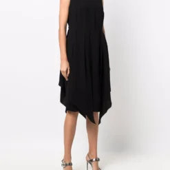 Femme CHANEL Robe En Soie à Manches Asymétriques 9 Femme CHANEL Robe En Soie à Manches Asymétriques -Promos Féerie Jupe Boutique 17374403 35971456 1000