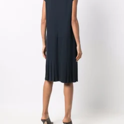 Femme CHANEL Robe En Soie à Détails Plissés 10 Femme CHANEL Robe En Soie à Détails Plissés -Promos Féerie Jupe Boutique 17418489 36801345 1000