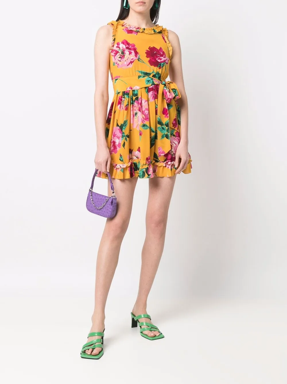 Femme Dolce & Gabbana Robe Courte En Soie à Fleurs (années 2000) 4 Femme Dolce & Gabbana Robe Courte En Soie à Fleurs (années 2000) – Image 2