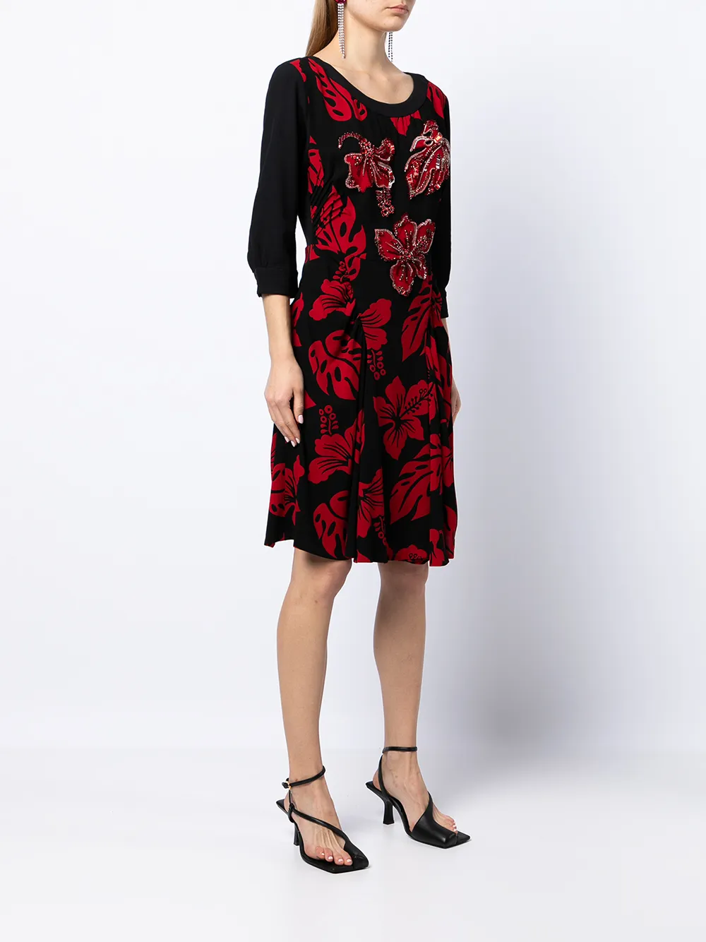 Femme Prada Robe Courte à Fleurs 5 Femme Prada Robe Courte à Fleurs – Image 3