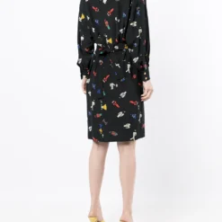 Femme CHANEL Robe Portefeuille à Imprimé Graphique (années 1980-1990) 10 Femme CHANEL Robe Portefeuille à Imprimé Graphique (années 1980-1990) -Promos Féerie Jupe Boutique 17592291 36842455 1000