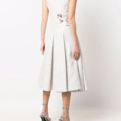 Femme Christian Dior Robe Mi-longue à Fleurs Brodées Pre-owned (2015) 10 Femme Christian Dior Robe Mi-longue à Fleurs Brodées Pre-owned (2015) -Promos Féerie Jupe Boutique 17605753 37284647 1000