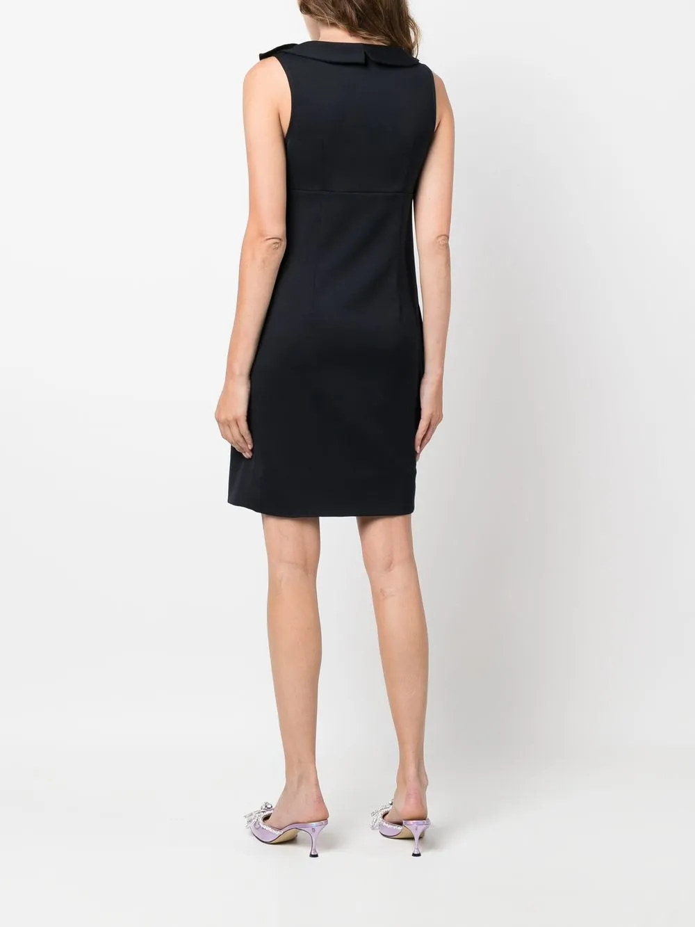 Femme Moschino Robe Sans Manches à Détail De Nœud (années 2000) 6 Femme Moschino Robe Sans Manches à Détail De Nœud (années 2000) – Image 4