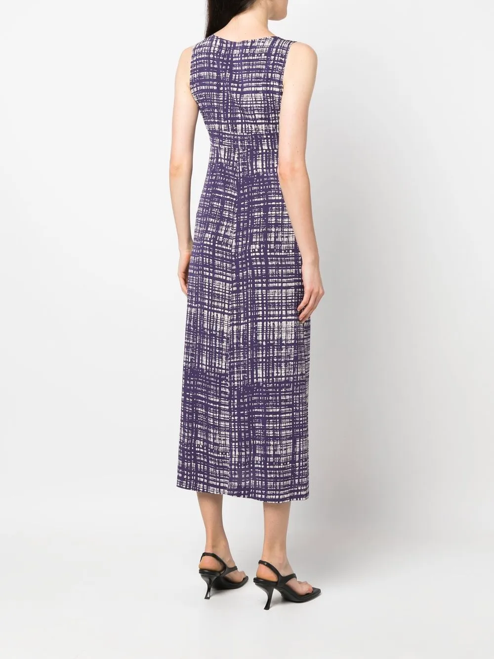Femme Prada Robe Mi-longue à Motif Grille (années 2000) 6 Femme Prada Robe Mi-longue à Motif Grille (années 2000) – Image 4