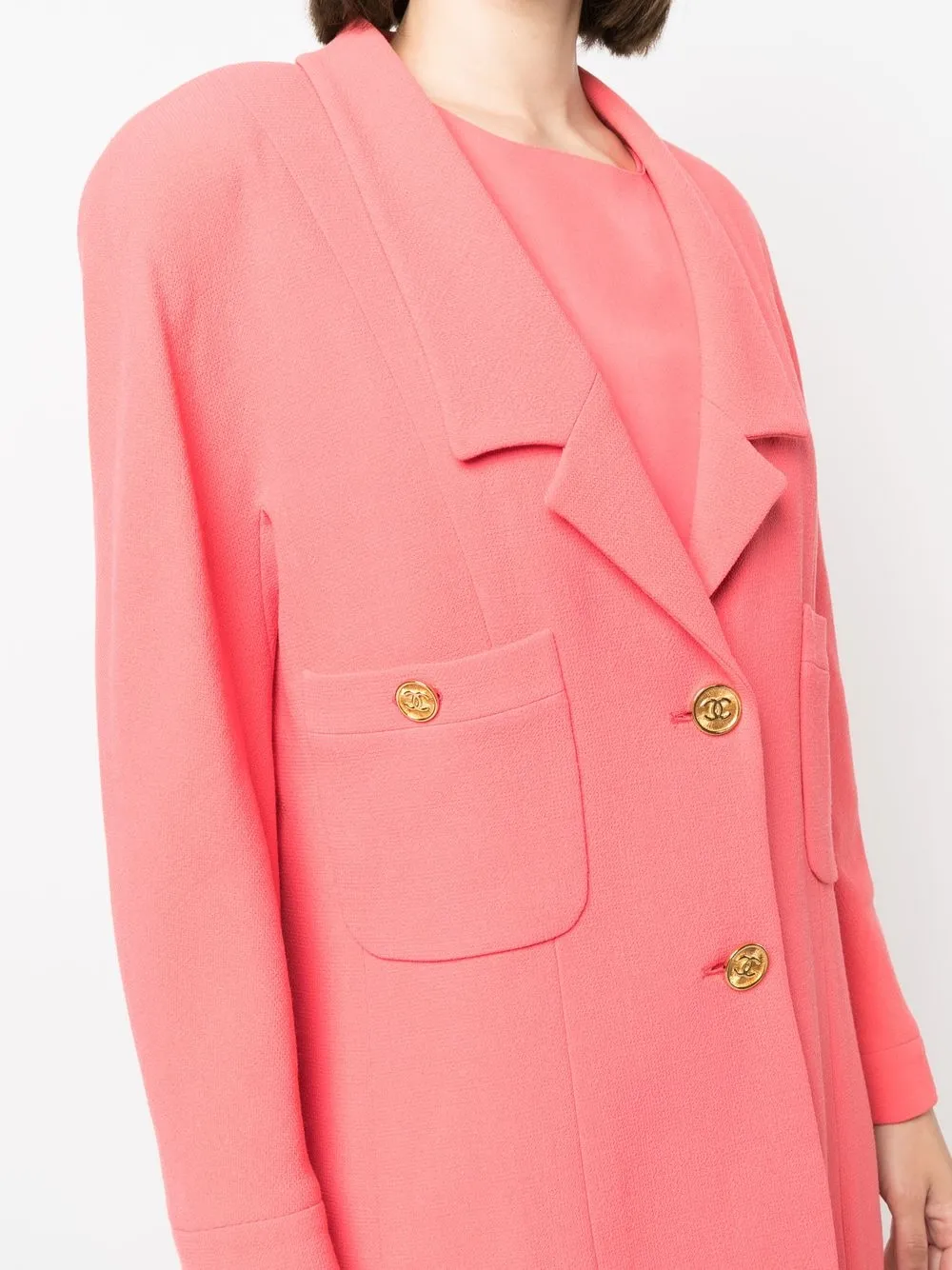 Femme CHANEL Ensemble Robe-blazer à Boutons CC (années 1980) 7 Femme CHANEL Ensemble Robe-blazer à Boutons CC (années 1980) – Image 5