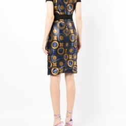 Femme Versace Robe Imprimée à Manches Courtes 10 Femme Versace Robe Imprimée à Manches Courtes -Promos Féerie Jupe Boutique 18390490 39527267 1000