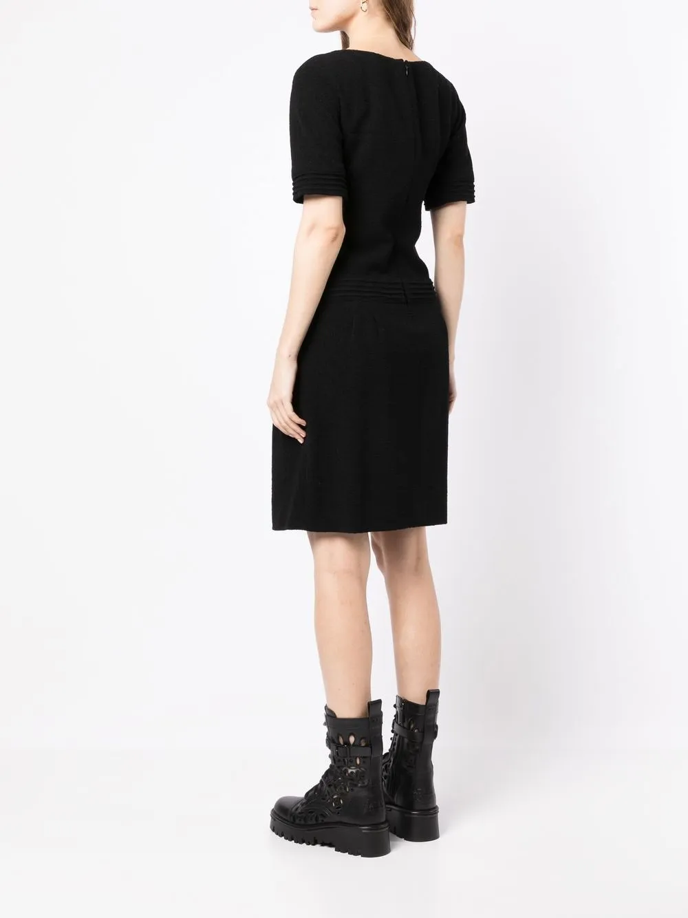 Femme CHANEL Robe Nervurée à Manches Courtes 6 Femme CHANEL Robe Nervurée à Manches Courtes – Image 4