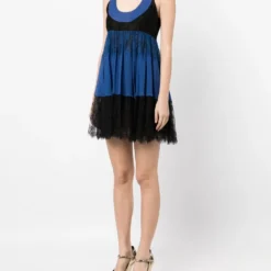 Femme PUCCI Robe Droite à Design Colour Block (années 2010) 9 Femme PUCCI Robe Droite à Design Colour Block (années 2010) -Promos Féerie Jupe Boutique 19196659 43693728 1000