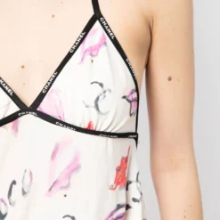 Femme CHANEL Robe Imprimée à Dos Nu 11 Femme CHANEL Robe Imprimée à Dos Nu -Promos Féerie Jupe Boutique 19256302 43288318 1000