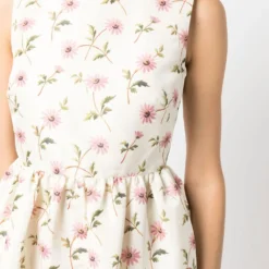 Femme Valentino Garavani Robe à Fleurs (années 2000) 12 Femme Valentino Garavani Robe à Fleurs (années 2000) -Promos Féerie Jupe Boutique 19448414 43375076 1000