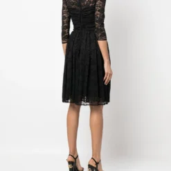 Femme Dolce & Gabbana Robe En Dentelle à Coupe évasée (années 2000) 10 Femme Dolce & Gabbana Robe En Dentelle à Coupe évasée (années 2000) -Promos Féerie Jupe Boutique 19477225 43964266 1000