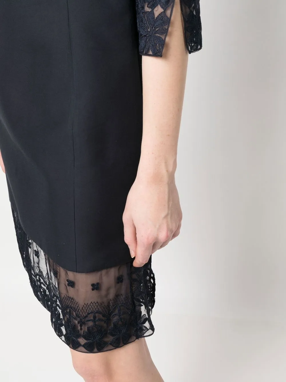 Femme Christian Dior Robe à Effet De Transparence Pre-owned 7 Femme Christian Dior Robe à Effet De Transparence Pre-owned – Image 5