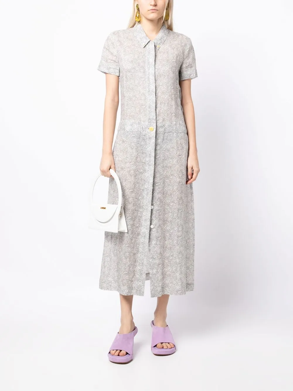 Femme CHANEL Robe Mi-longue à Logo Imprimé (1999) 4 Femme CHANEL Robe Mi-longue à Logo Imprimé (1999) – Image 2