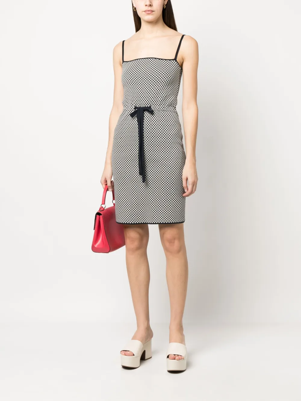 Femme Christian Dior Robe Imprimée à Lien De Resserrage (années 2010) 4 Femme Christian Dior Robe Imprimée à Lien De Resserrage (années 2010) – Image 2