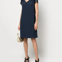 Femme Gucci Robe évasée à Détail De Nœud (années 2000) 8 Femme Gucci Robe évasée à Détail De Nœud (années 2000) -Promos Féerie Jupe Boutique 20093253 50199612 1000