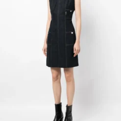 Femme CHANEL Robe En Jean à Coutures Contrastantes (années 1990-2000) 9 Femme CHANEL Robe En Jean à Coutures Contrastantes (années 1990-2000) -Promos Féerie Jupe Boutique 20199960 50398716 1000