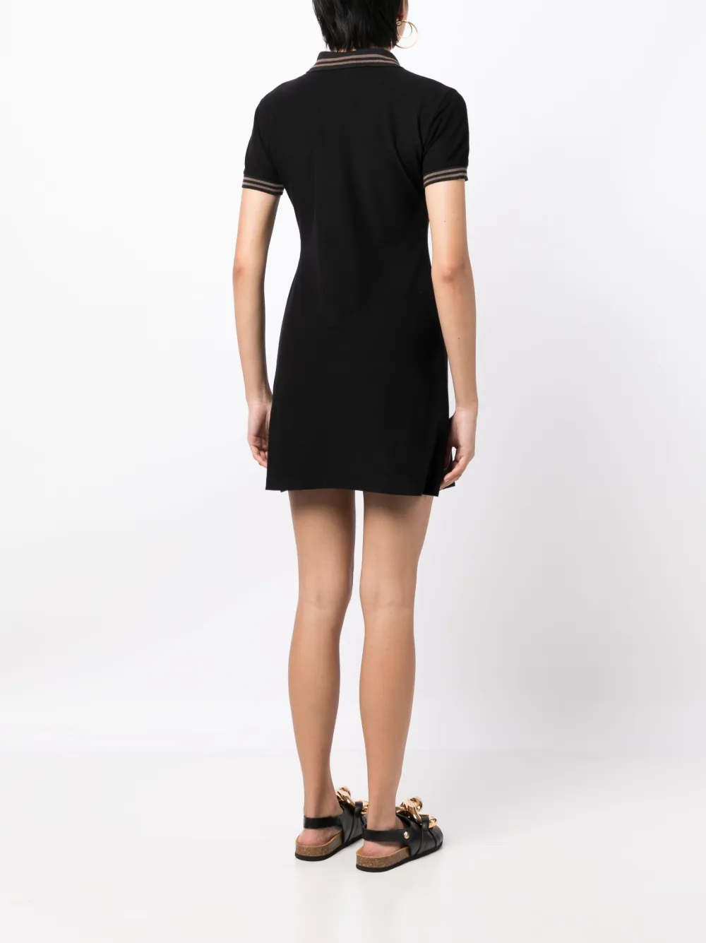 Femme Fendi Robe-polo à Patch Logo (années 1990-2000) 6 Femme Fendi Robe-polo à Patch Logo (années 1990-2000) – Image 4