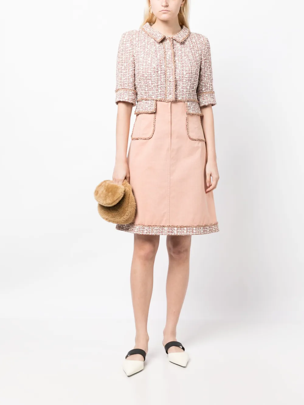 Femme CHANEL Robe En Tweed à Coupe Courte (2006) 4 Femme CHANEL Robe En Tweed à Coupe Courte (2006) – Image 2