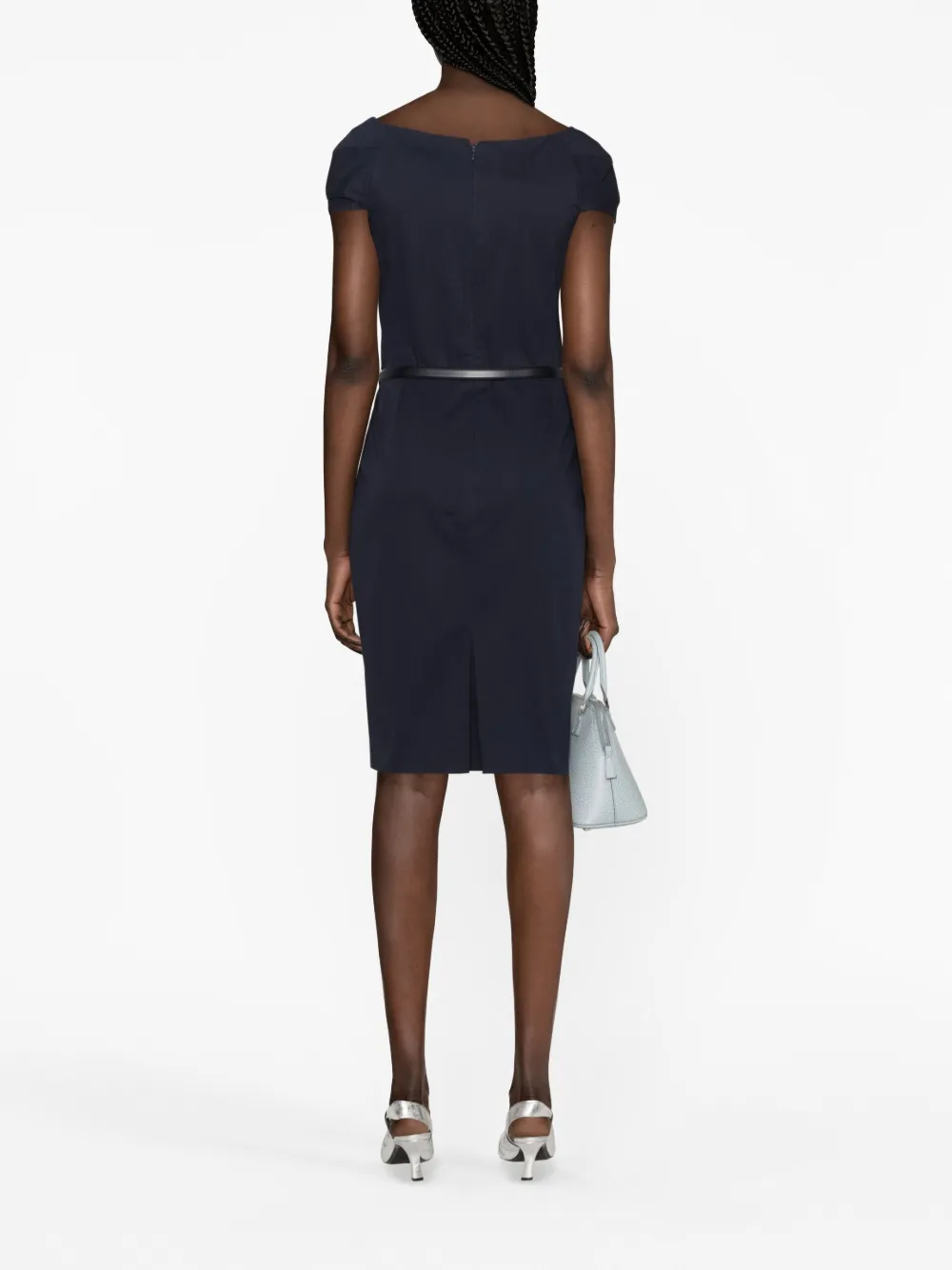 Femme Christian Dior Robe En Maille à Taille Ceinturée Pre-owned (2010) 6 Femme Christian Dior Robe En Maille à Taille Ceinturée Pre-owned (2010) – Image 4