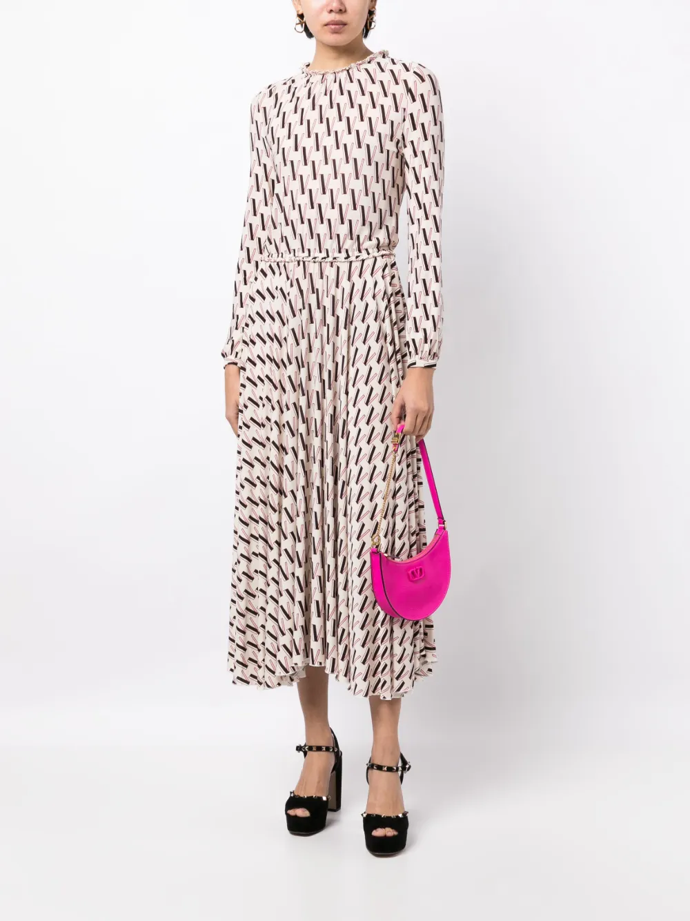 Femme Valentino Garavani Robe Mi-longue à Imprimé Monogrammé (années 2010) 4 Femme Valentino Garavani Robe Mi-longue à Imprimé Monogrammé (années 2010) – Image 2