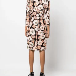 Femme Prada Robe Portefeuille à Fleurs (années 2000) 10 Femme Prada Robe Portefeuille à Fleurs (années 2000) -Promos Féerie Jupe Boutique 20843970 50798948 1000